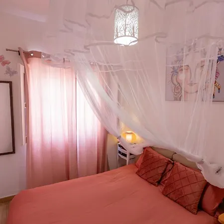 Bed & Breakfast O Quintal Carvoeiro (Lagoa)