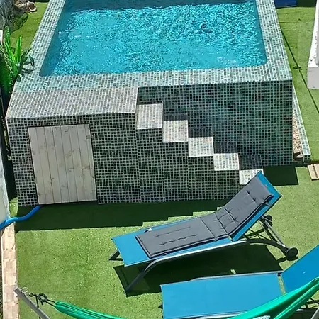 O Quintal Bed & Breakfast