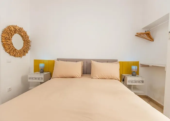 לינה וארוחת בוקר O Quintal קארבואירו